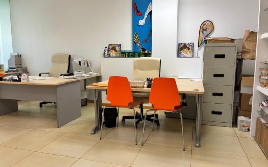 Oficina en Sevilla por Inmobiliaria Suárez
